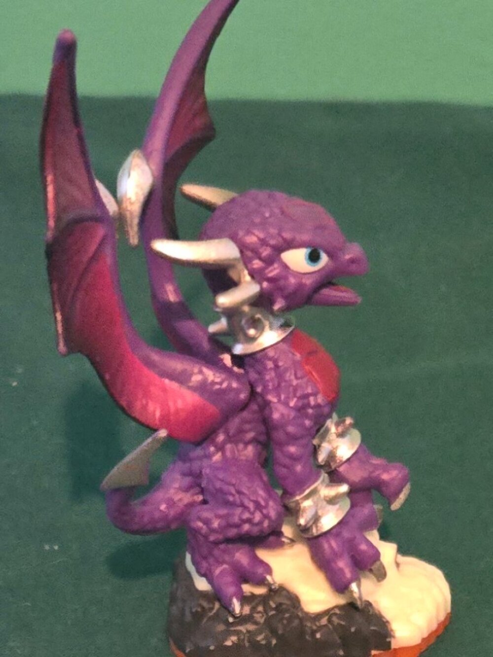 Activision 2012  Skylanders Giants Series 2 Cynder Figure #85000888